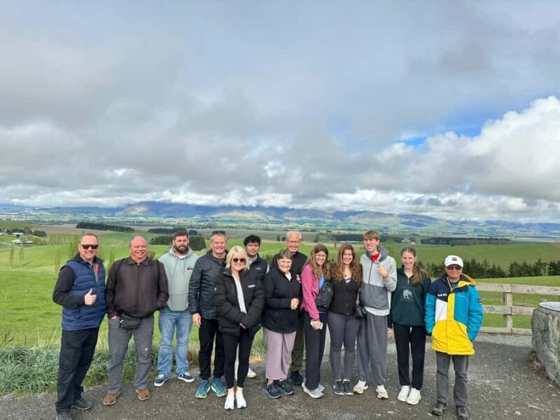 Christchurch: Mt Cook & Tekapo Small-Group Tour (incl Lunch) - Lake Pukaki and the Road to Mt Cook
