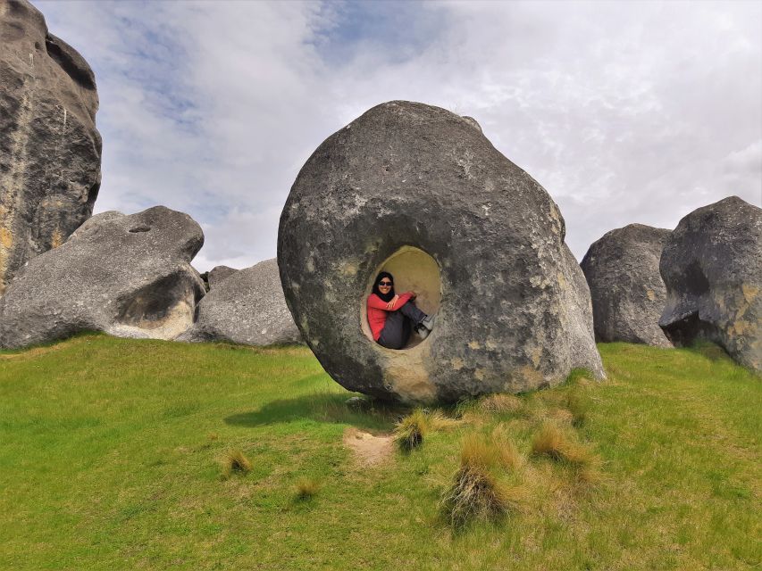 Christchurch: Sml Group Castle Hill & Inland Canterbury Tour - Pickup and Group Size