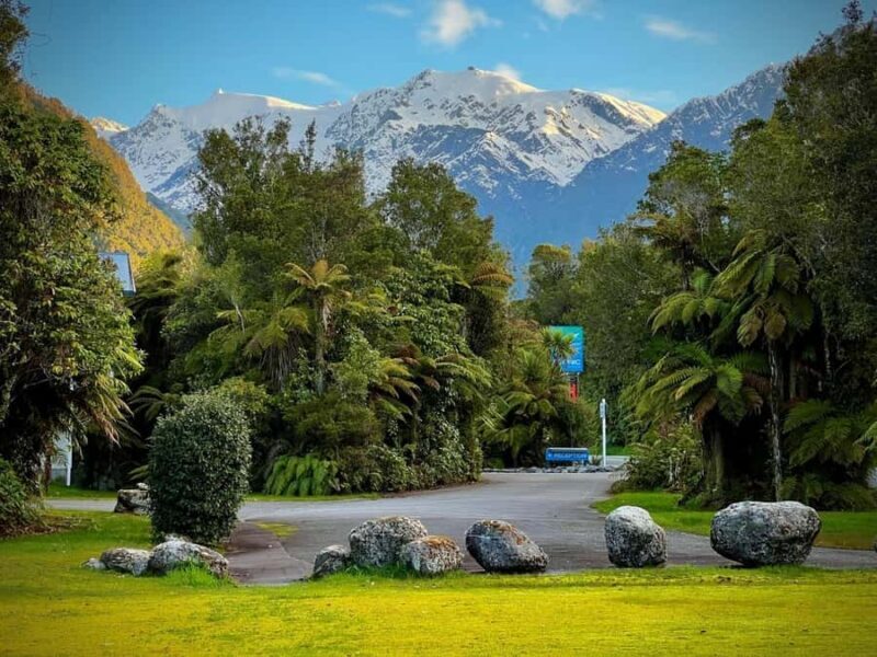 Christchurch: to Franz Josef via Hokitika 1 Way Tour - Key Points