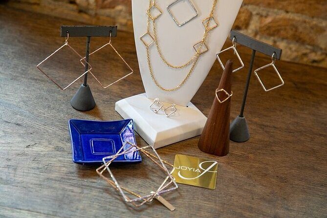 Christiansted's Artisan Shopping Tour - The Itinerary in Detail: What’s Included and What to Expect