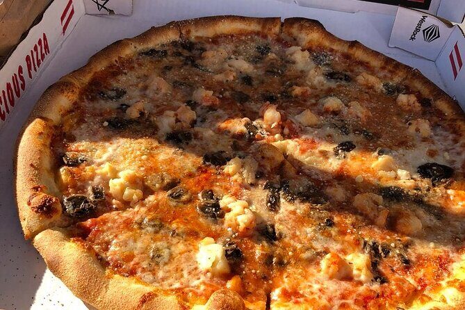 Christmas Cove and Pizza Pi Happy Hour Sail Tour - A Fun, Flavorful Sunset Cruise to Christmas Cove and Pizza Pi