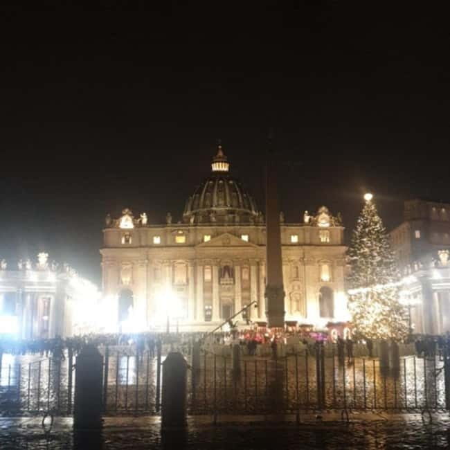 Christmas Eve Mass at the Vatican with Pope Leone XIV - FAQs