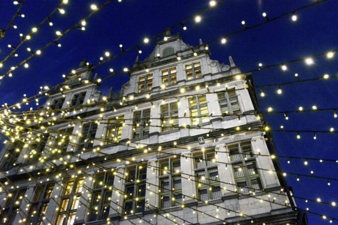 Christmas Experience in Ghent – Walking Tour - Local Christmas Traditions