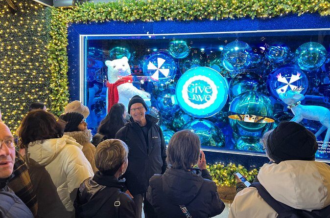 Christmas Holiday Lights Private Tour - Who Is This Tour Best For?