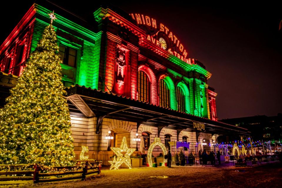 Christmas in the City: A Minneapolis Walking Tour - Magnificent Christmas Tree Visit