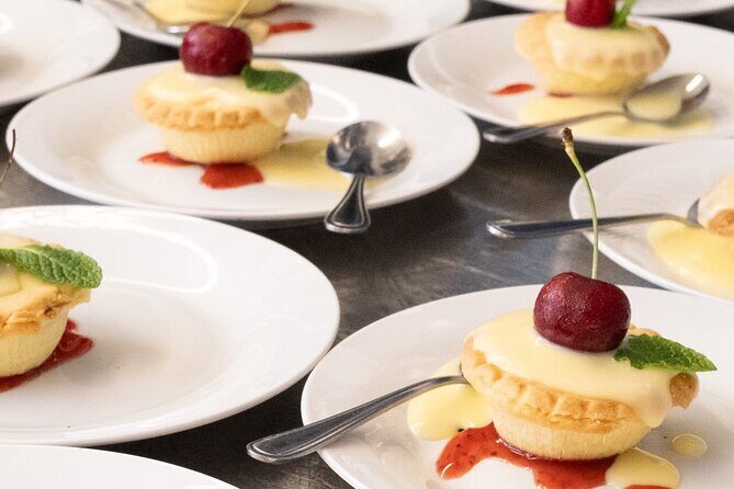 Christmas Lunch Cruise on Newcastle Harbour - Key Points