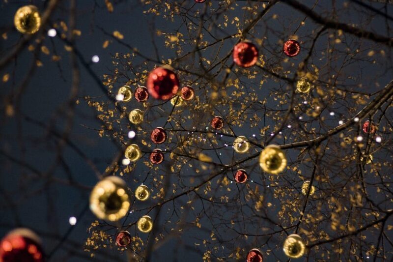 Christmas Market Guided Tour in Esztergom - Key Points