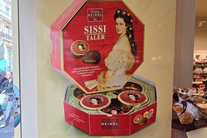 Christmas Markets & Shopping in Vienna - Exploring Vienna’s Christmas Spirit: A Step-by-Step Tour