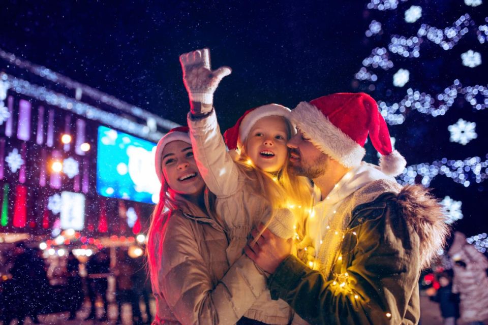 Christmas Story of Asheville – Walking Tour - Festive Landmarks
