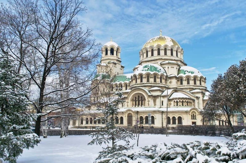 Christmas Tour of Sofia: The City of Lights & Holiday Cheer! - Key Points