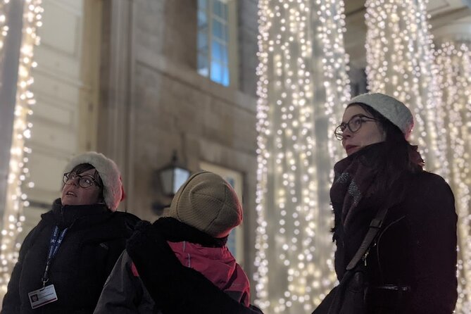 Christmas Walking Tour in Old Montreal - Accessibility and Transportation