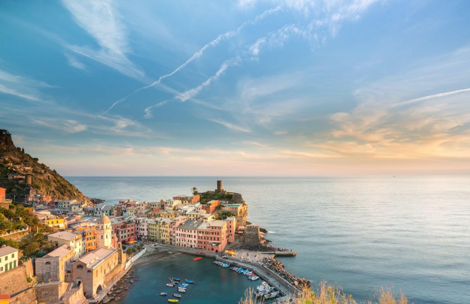 Cinque Terre: Blue Trail Private Trekking - Included