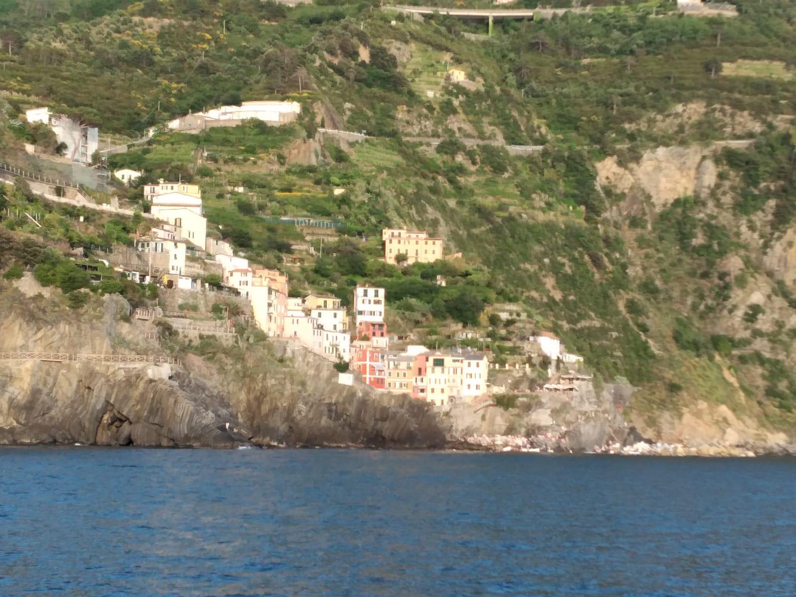 Cinque Terre: Boat Tour with Snorkeling - Starting Point and Logistics