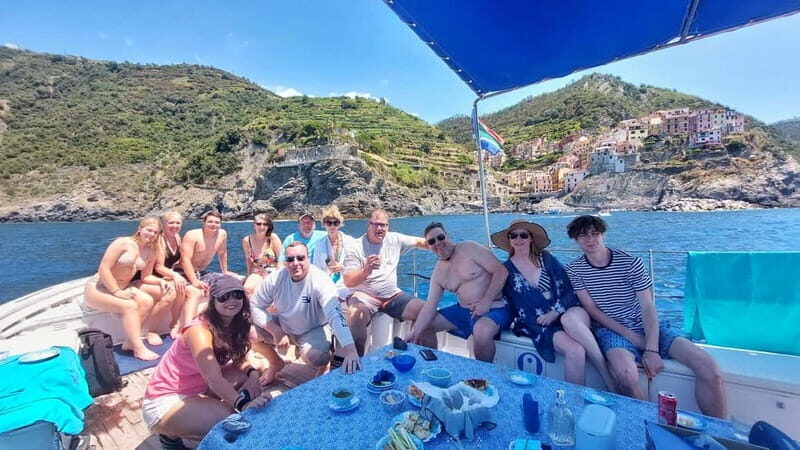 Cinque Terre daily boat tour with traditional ligurian gozzo - Key Points