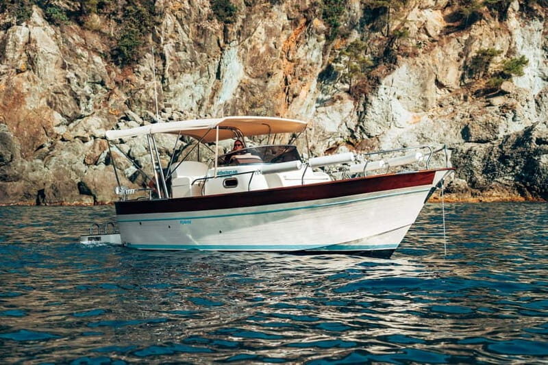 Cinque Terre daytime boat tour: escape into beauty and color - Key Points