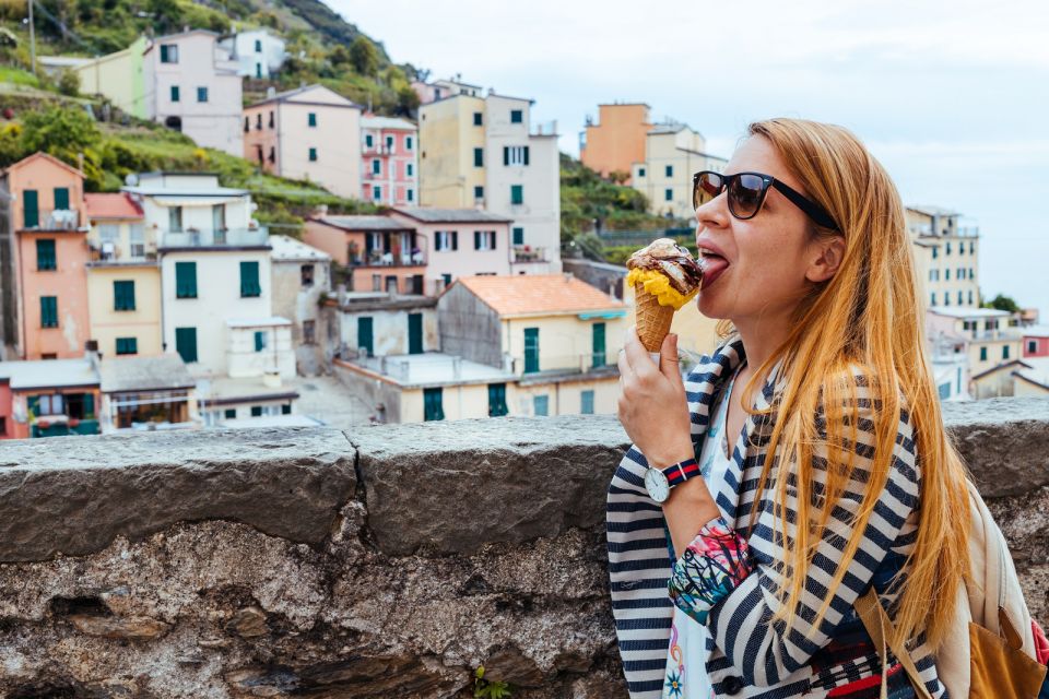 Cinque Terre Food Tour With a Local - Exploring Monterosso