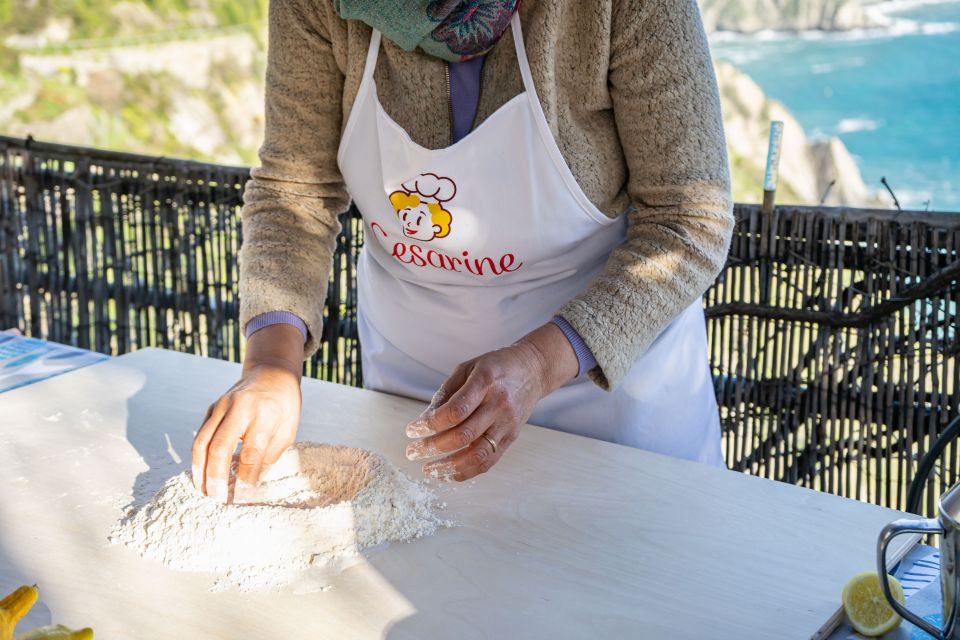Cinque Terre: Gnocchi & Pesto Cooking Class With Sea View - Homemade Gnocchi and Genovese Pesto