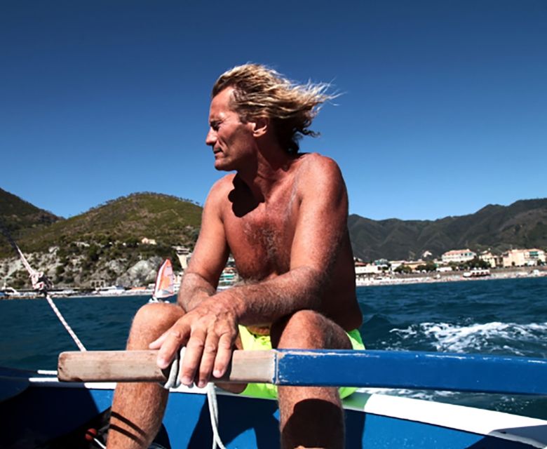 Cinque Terre: Morning Boat Tour With Breakfast and Brunch - Itinerary