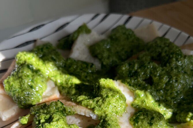 Cinque Terre Pesto experience in Riomaggiore - The Charm of Riomaggiore and the Pesto Class Setting