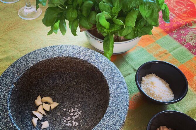 Cinque Terre Pesto experience in Riomaggiore - Accessibility and Practicalities