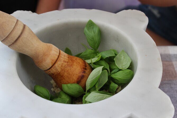 Cinque Terre Pesto experience in Riomaggiore - FAQ