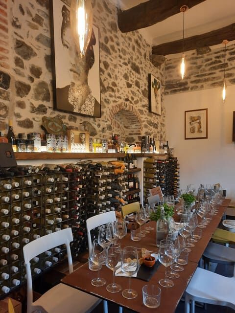 Cinque Terre: Pesto Making Class with Wine and Food Tasting - A Closer Look at the Experience