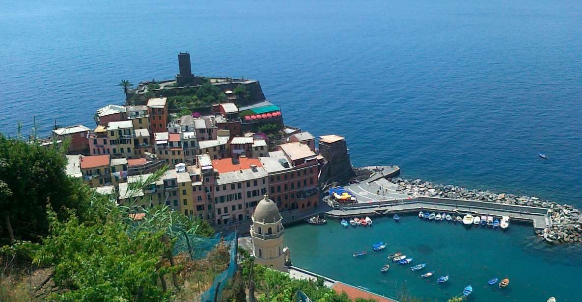 Cinque Terre Private Day Trip from Florence - Exploring Riomaggiore and Manarola