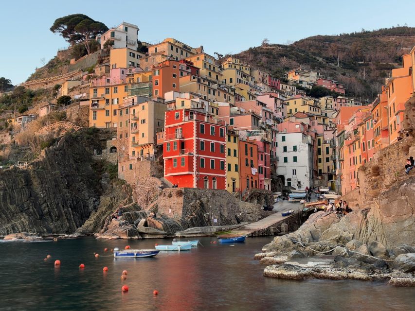 Cinque Terre: Private Trekking Riomaggiore to Monesteroli - Included in the Trekking Tour