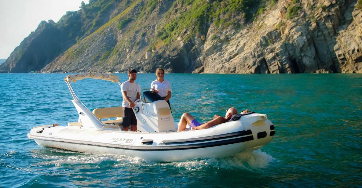 Cinque Terre Shared Dinghy Six Hours Personalized Tour - Features of the Tour