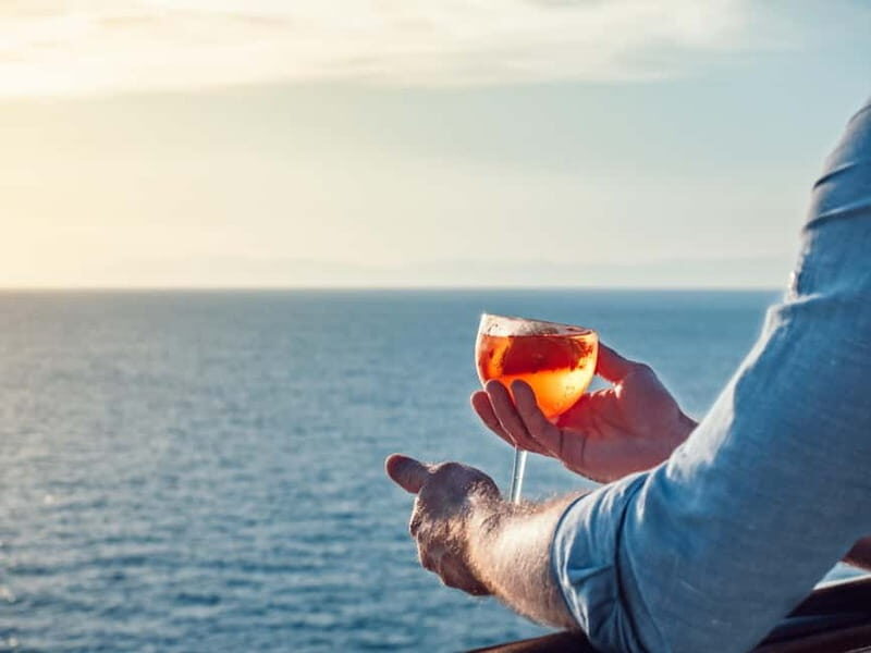 Cinque Terre: Sunset boat tour with aperitifs - A Deep Dive into the Sunset Boat Experience