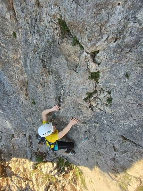 Cinque Torri: a day of climbing in the Dolomites - Authenticity and Unique Benefits