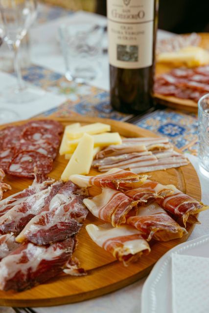CINTA SENESE EXPERIENCE - Cured Meats Pairing