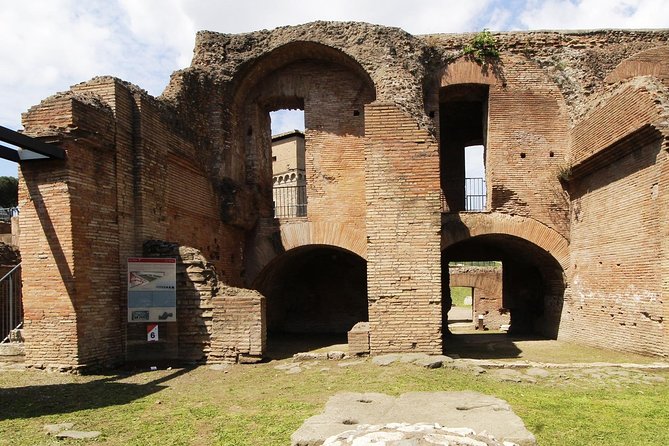 Circo Maximo Entrance Ticket Review - Location and Redemption