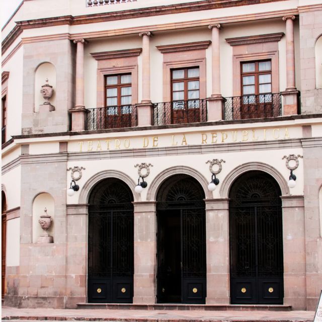 City and Bernal Hill - Visit to Peña De Bernal