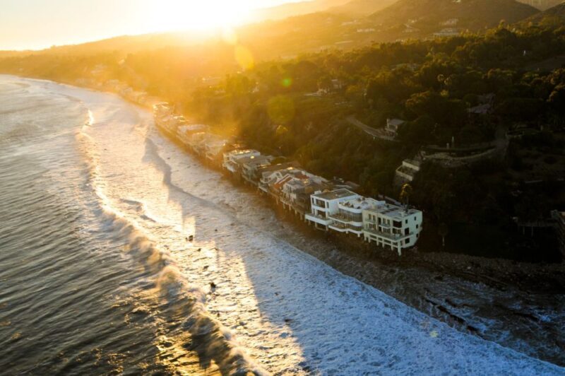 City & Coast: Beaches & City: 50-Minute Helicopter Tour - Introduction to the LA Helicopter Tour