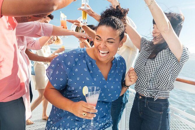 City Cruises New York Alive After Five Cruise - Key Points