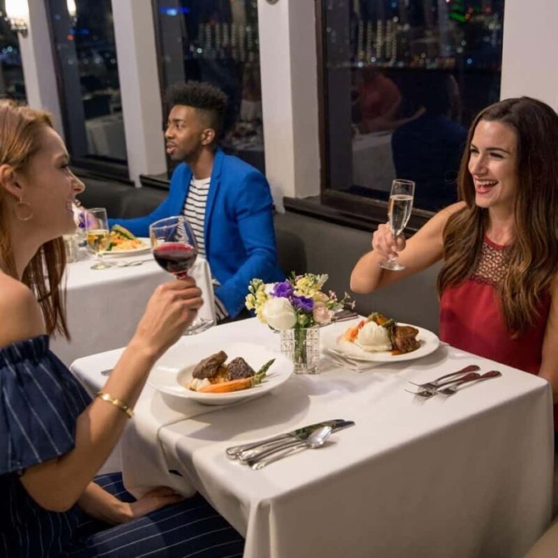 City Cruises Philadelphia: Buffet Brunch/Lunch/Dinner Cruise - An Authentic Look at the Cruise Experience