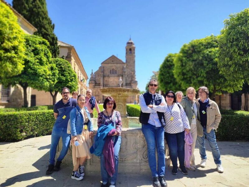 City Highlights Walking Tour in Spanish - Good To Know