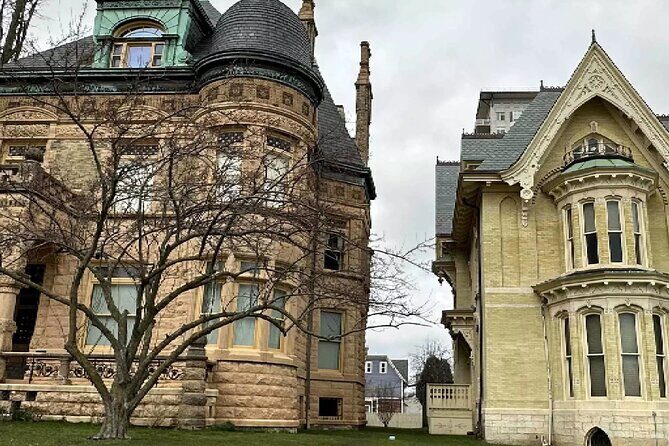 City of Neighborhoods: A Self-Guided Audio Tour in Milwaukee - FAQ