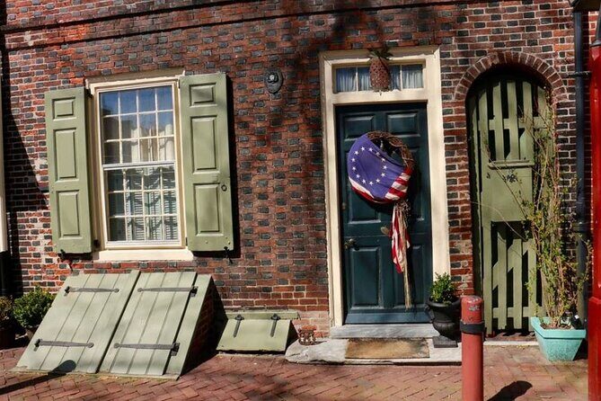 City Sightseeing Philadelphia Founding Fathers Walking Tour - Suitable For Who?  