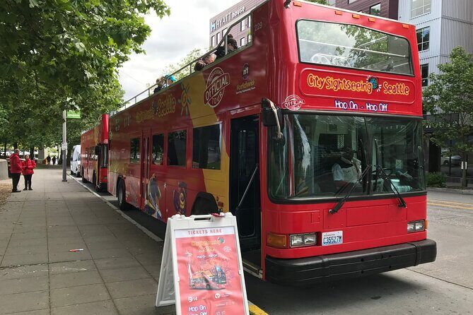 City Sightseeing Seattle HOHO Bus and Locks or Harbour Cruise - A Thorough Look at the Experience