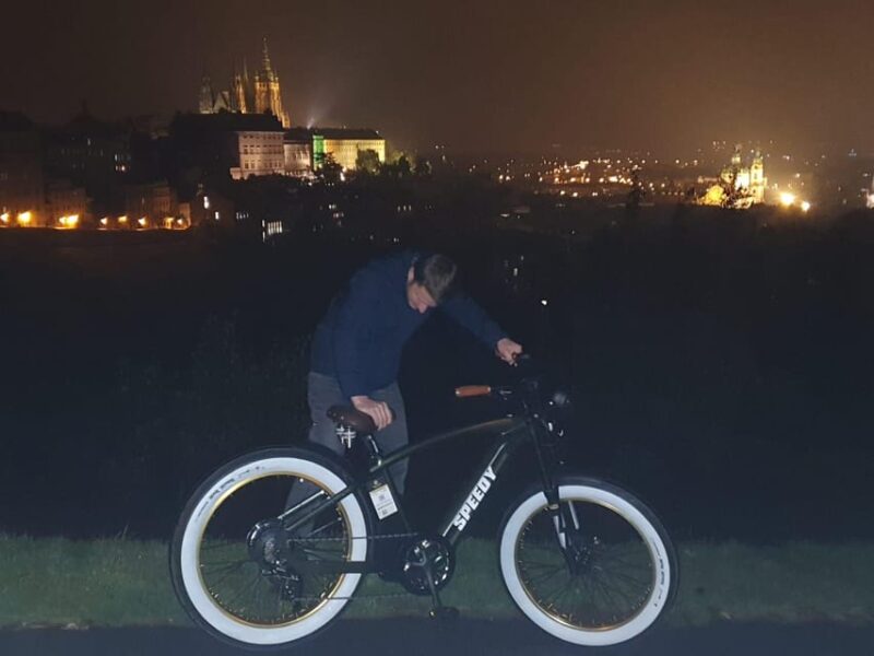 City Sightseeing - Viewpoints - Prague Electric Bike Tour - Participant Restrictions