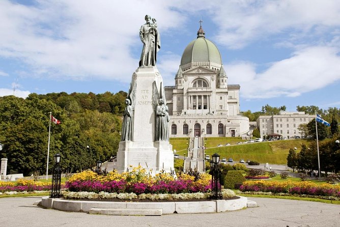 City Tour; Afternoon in Montreal - Explore Westmount