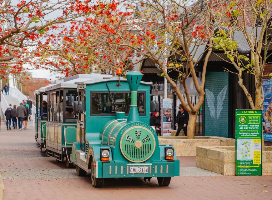 City Tour Hop-On Hop-Off All-Day - Key Points