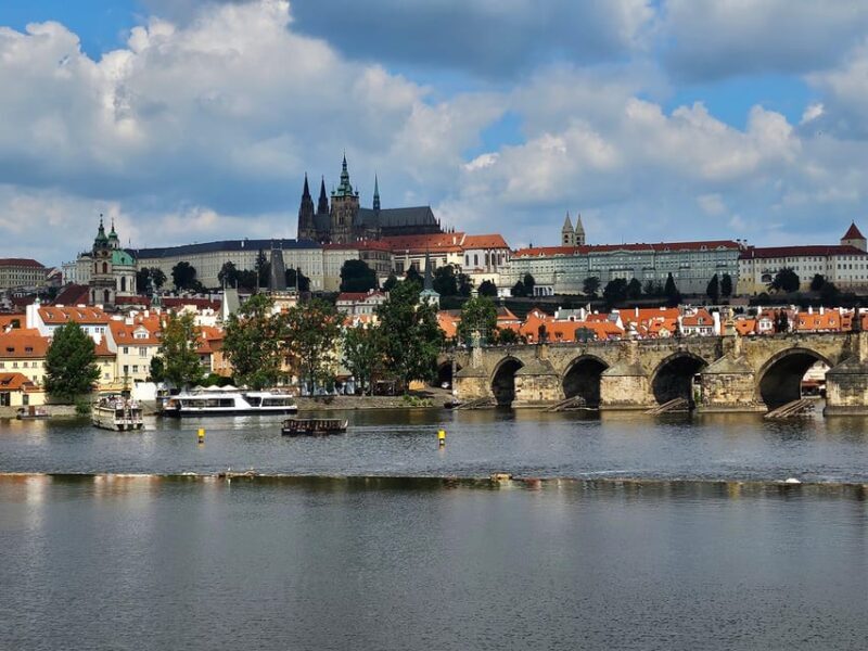 City tour in Prague - Introduction