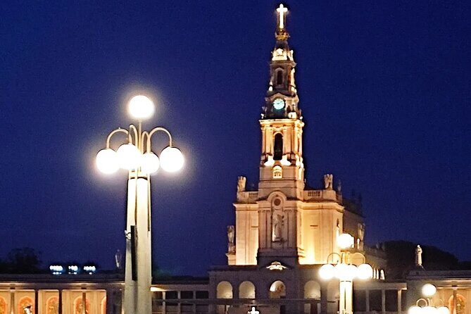 City Tour procession of candles, Fatima night - What to Expect and How to Prepare  