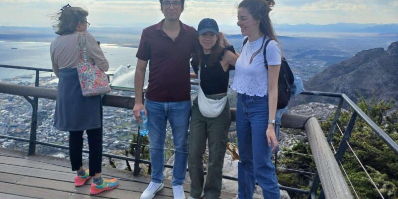 City Tour: Table Mountain, Kirstenbosch & Wine - Strolling the V&A Waterfront