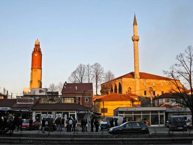 CITY WALKING TOUR - PROJECT SKOPJE 2014 - Who Will Enjoy This Tour Most?