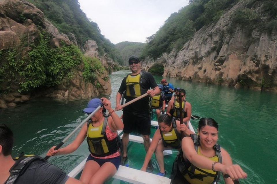 Ciudad Valles: Tamul Waterfall Canoe Ride Experience - Canoe Ride on Tampamón River