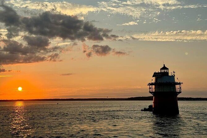Clambake at Sea Boat Tour in Plymouth - Key Points